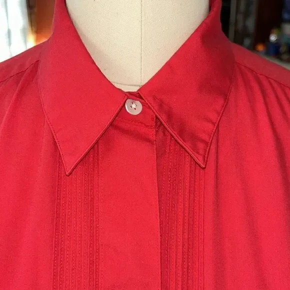 Polished Fire 🔥 Red Tuxedo 🤵‍♀️ Shirt 👔 Front Pleat Hidden buttons. Travel🧳 - Picture 4 of 17